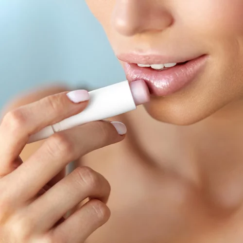 Δοκιμάσαμε τα νέα lip balms της bioten και να τι πρέπει να ξέρεις