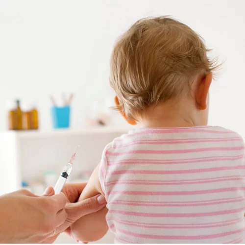 Η Ελλάδα δαπανά ελάχιστα για την πρόληψη και τον εμβολιασμό, σύμφωνα με στοιχεία του ΟΟΣΑ