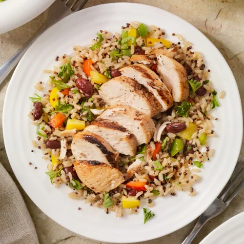 Φαγητό που περίσσεψε: Ποιες τροφές σε αδυνατίζουν την επόμενη μέρα (και όχι μόνο);