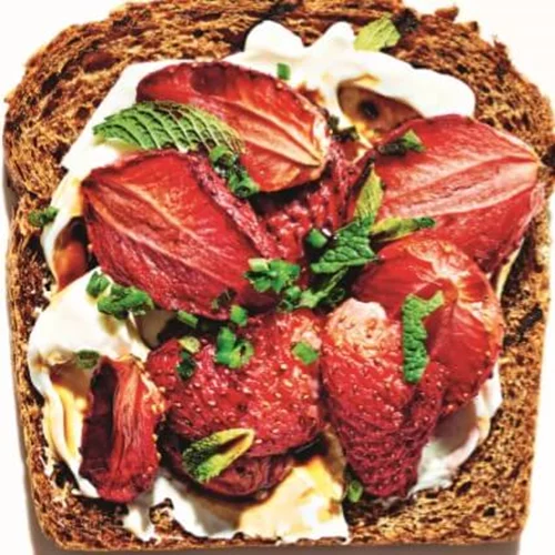 Πώς θα φτιάξεις υγιεινές μπρουσκέτες σαν γεύμα: Δες ιδέες από τις συντάκτριες του Shape