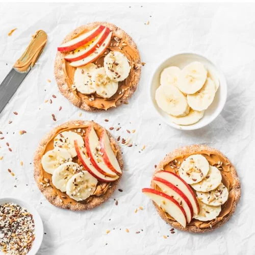 Σνακ για ενέργεια: 5 συνδυασμοί για να κάνουμε την πιο υγιεινή επιλογή