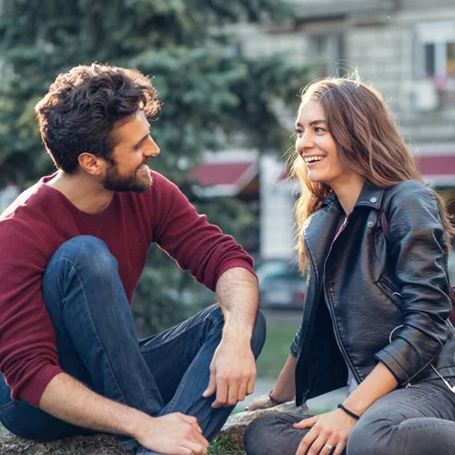 Τι να μην πω στο πρώτο ραντεβού; 3 ερωτήσεις που πρέπει να αποφεύγονται