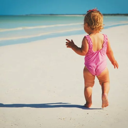 Διακοπές με νεογέννητο; Οι συμβουλές της μαμάς