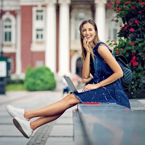 Θέλεις να αλλάξεις δουλειά αλλά φοβάσαι; Η ελληνίδα διευθύντρια επικοινωνίας της Calin Group δίνει βασικές συμβουλές