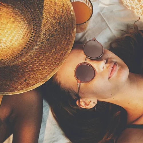 Πώς θα ξέρεις αν τα γυαλιά ηλίου σου έχουν (καλή) προστασία από τον ήλιο;