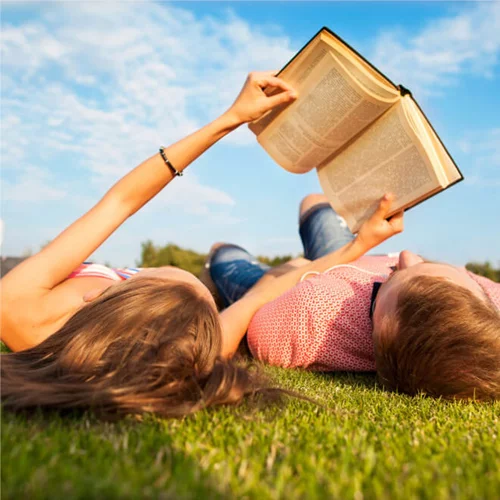 Nα διαβάζουν τα παιδιά το καλοκαίρι; 6 ιδέες για εκπαιδευτικό παιχνίδι ώστε να κάνει επανάληψη χωρίς να το καταλάβει