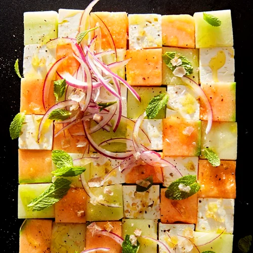 Πικάντικη σαλάτα με καπνιστό αλάτι: Πρόσθεσέ το στα πιάτα σου για ένα ξεχωριστό αποτέλεσμα