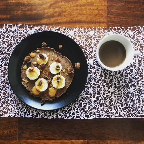 Κουακερόπιτα ή pancakes με αλεύρι βρώμης ή χαρούπι από τη διατροφολόγο Κλειώ Δημητριάδου