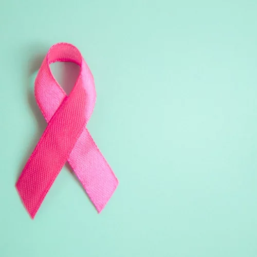 Βάλε στόχο την πρόληψη! Δωρεάν κλινικός έλεγχος μαστού στο μετρό Συντάγματος