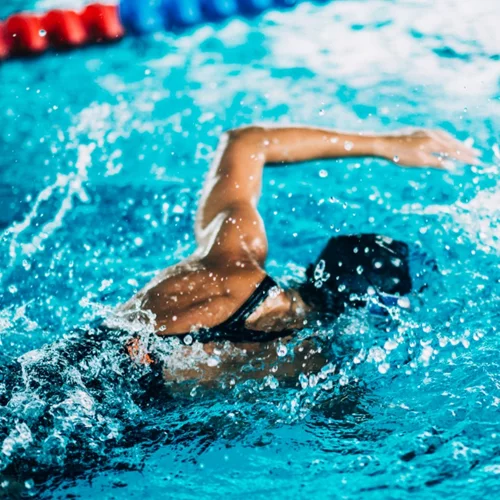 Είναι η κολύμβηση το ιδανικό άθλημα για όλους; Ο Δημήτρης Κουλούρης απαντά