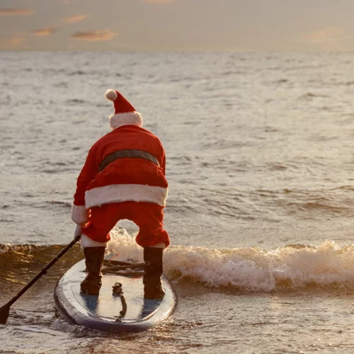 Santa sup tour: Έλα να κάνεις sup για καλό σκοπό!