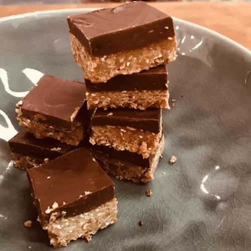 Συνταγή για μπάρες ενέργειας με ταχίνι και φαγόπυρο από τη Δέσποινα Βανδή