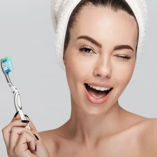 Μάθε σε 3' πώς τα γερά δόντια συνδέονται με την καλή σου υγεία