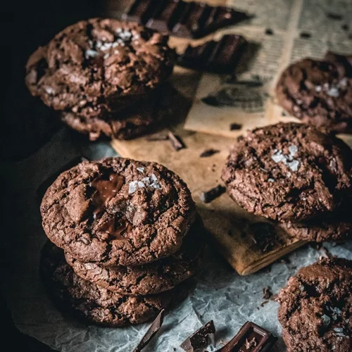 «Μαμά, θέλω μπισκότο!» Τα ΥΓΙΕΙΝΑ cookies σοκολάτας για το παιδί και για σένα!