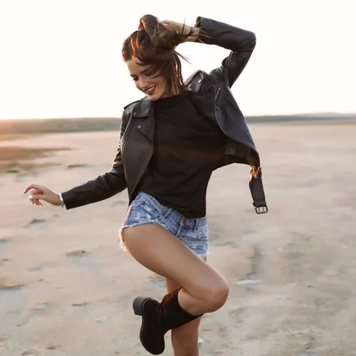 Λιποαναρρόφηση με λέιζερ: Αντιμετώπισε αποτελεσματικά τοπικό πάχος και κυτταρίτιδα