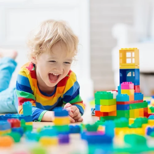 Καλύτερα ένα σπίτι άνω κάτω, παρά ένα παιδί που φοβάται διαρκώς μην λερώσει