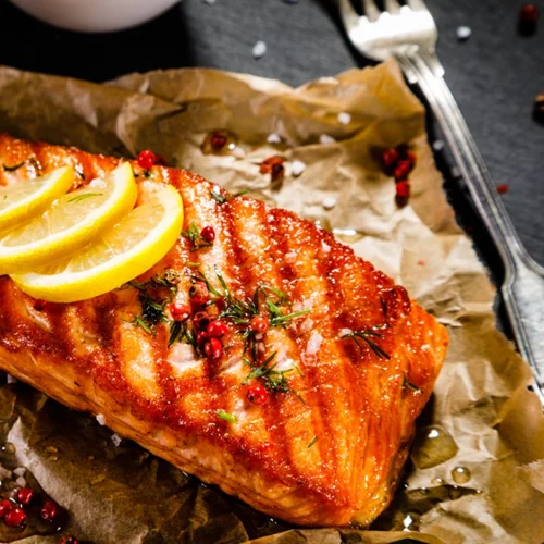 Σολομός στο φούρνο με προσούτο: Η συνταγή που θα σε ενθουσιάσει