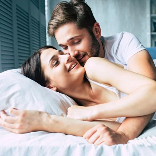 Πώς επηρέασε ο κορονοϊός την ερωτική μας ζωή; Μια ενδιαφέρουσα έρευνα