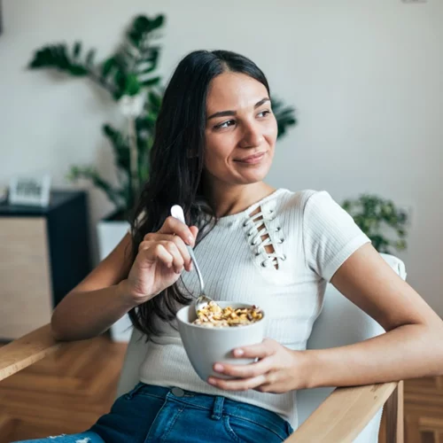 Κάνεις δίαιτα; 7 τρόποι για να μειωθεί η όρεξή σου
