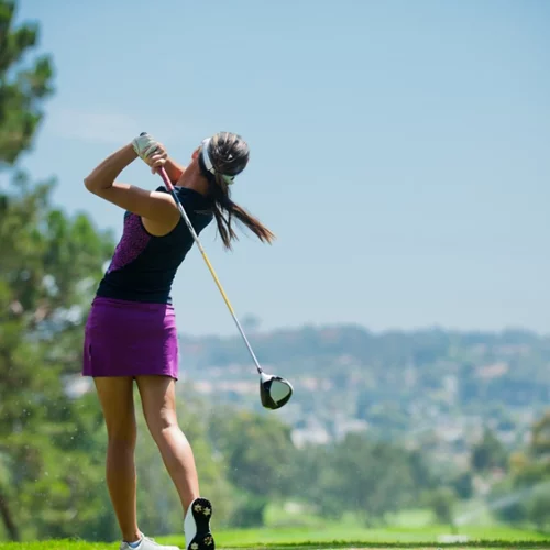 Πάμε για γκολφ; Η άσκηση που καίει πολλές θερμίδες και ΔΕΝ το ξέρεις!
