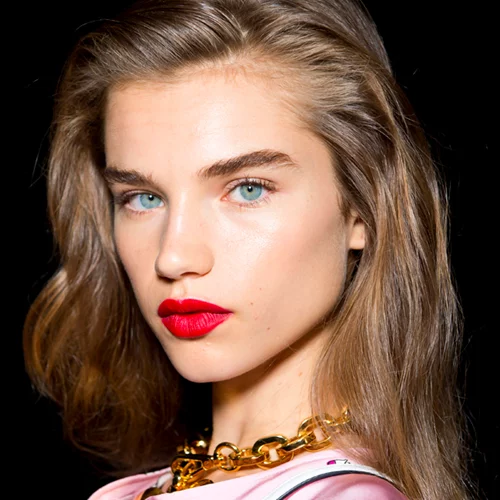 Οι μόνες τάσεις στο μακιγιάζ για το Καλοκαίρι 2019 που χρειάζεται να ξέρεις