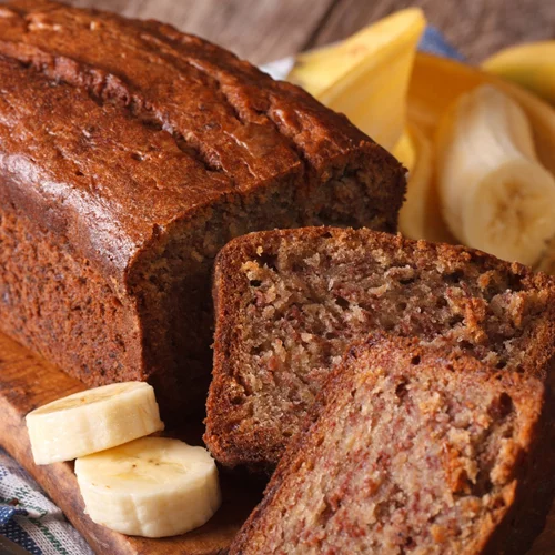 Θρεπτικό κέικ χωρίς αλεύρι και ζάχαρη από τη διατροφολόγο Έφη Κολοβέρου