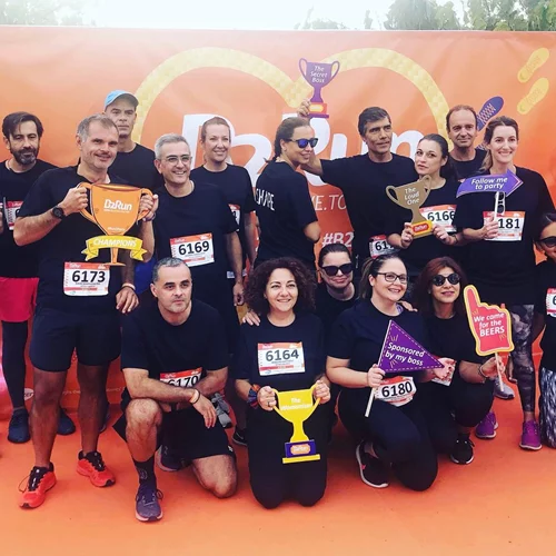 Περισσότεροι από 800 εργαζόμενοι σε 50 εταιρείες έτρεξαν στο πρώτο B2Run της Ελλάδας