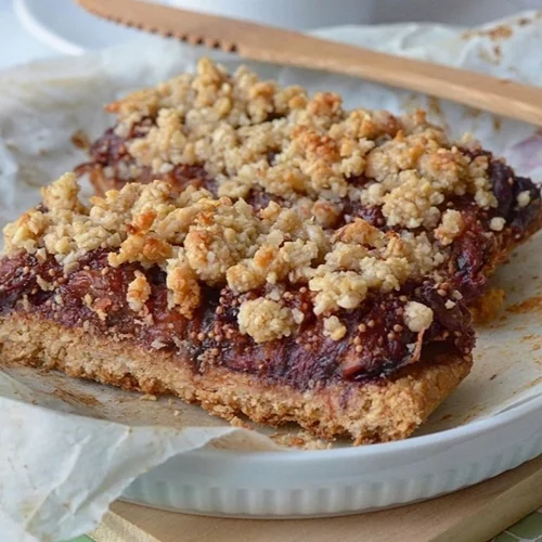 Μπάρες αμυγδάλου με σύκο από τον διατροφολόγο Μάνο Δημητρούλη