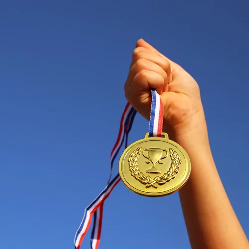 Spetses Mini Marathon: Μια ευκαιρία να μάθουν τα παιδιά τα οφέλη του αθλητισμού