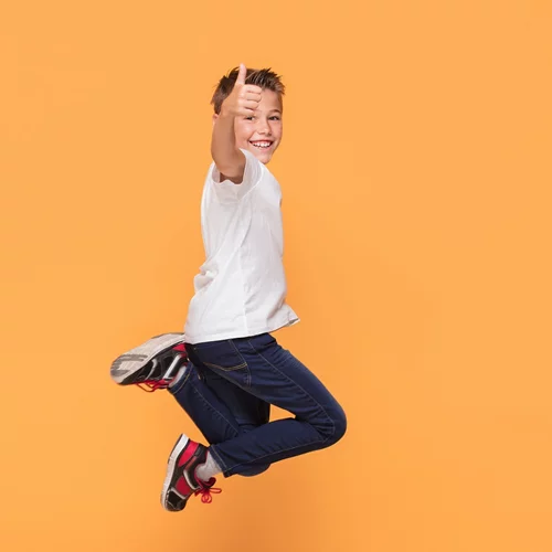 Να πώς θα βοηθήσει το Tae Bo τα υπερκινητικά παιδιά (και ποιες ακόμα πολεμικές τέχνες;)