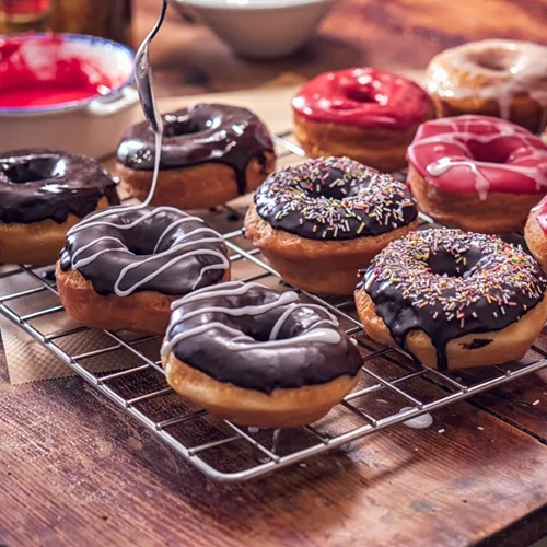 Τι προκαλεί στο σώμα μας η κατανάλωση ζάχαρης; Οι επιπτώσεις στην υγεία σου