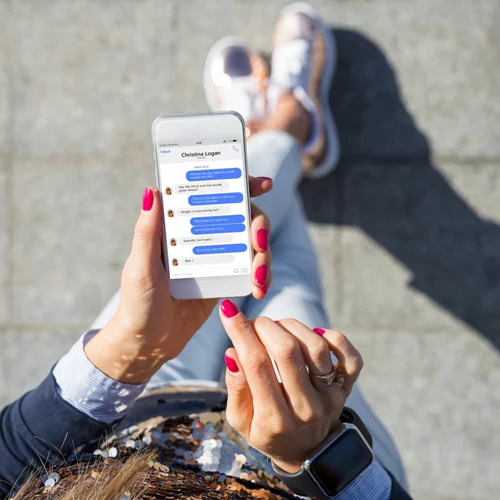 Digital detox: Πώς η αποσύνδεση ωφελεί την ψυχολογία μας