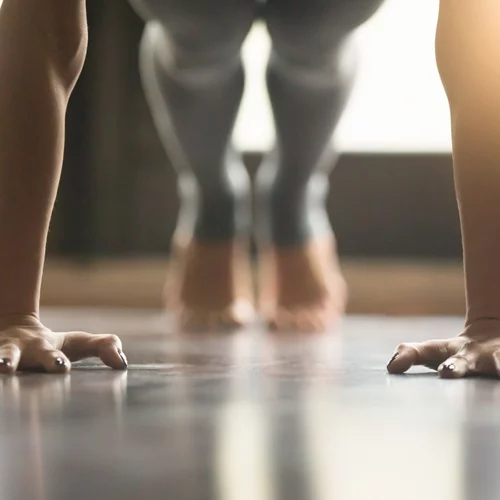 Πώς θα δείχνω πιο ψηλή; Οι fitness τρόποι που θα σε βοηθήσουν να το πετύχεις