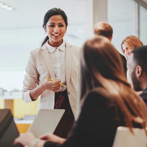 Πώς να γίνω καλύτερη στη δουλειά μου; 8 συμβουλές για επαγγελματική εξέλιξη