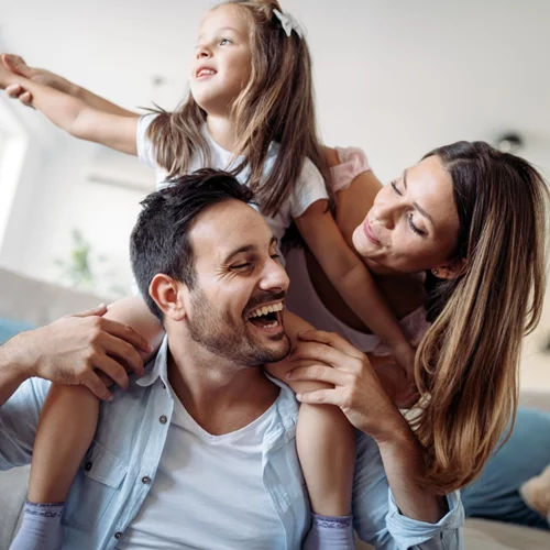 5 πράγματα που κάνουν οι δεμένες οικογένειες