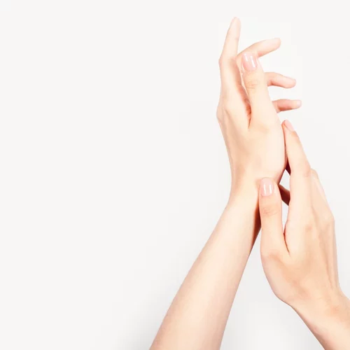 Κιτρινισμένα νύχια | Πώς να απαλλαγείς από αυτά μια για πάντα