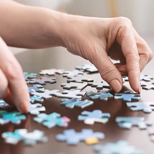 Μια συγκλονιστική ερμηνεία της Ρούλας Πατεράκη για την ενίσχυση της εταιρείας Αlzheimer Αθηνών