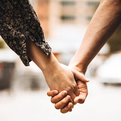 Τα σημάδια που δείχνουν ότι δεν είναι συναισθηματικά διαθέσιμος