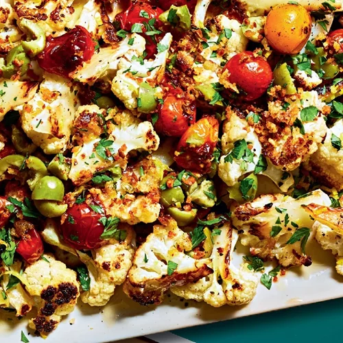 Κουνουπίδι στο φούρνο με ψητές ντομάτες, μαϊντανό και ψίχουλα ψωμιού