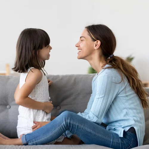 "Μαμά, όταν είμαι θυμωμένη, μη με αφήνεις μόνη με τις μαύρες σκέψεις μου"