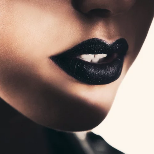 Oι τάσεις μακιγιάζ που θα κυριαρχήσουν τη σεζόν Φθινόπωρο/Χειμώνας 2020-21