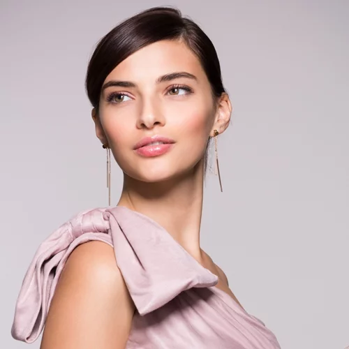 Πώς να μετατρέψεις το πρωινό μακιγιάζ σε βραδινό