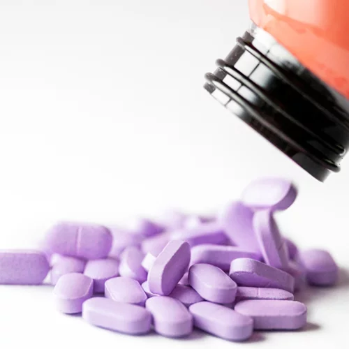 Συμπλήρωμα σιδήρου: Έχει παρενέργειες; Και ποιες είναι οι εναλλακτικές μας;