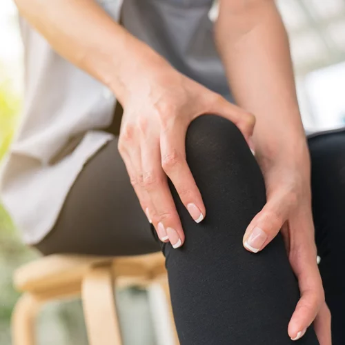 Ρευματικά νοσήματα: Οι επίσημες συστάσεις για τον εμβολιασμό για τον κορονοϊό