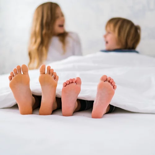 8 ενδιαφέροντα facts για τα πόδια του παιδιού