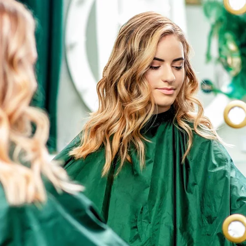 Σκέφτεσαι να κάνεις balayage; 5 φωτογραφίες για να δείξεις στον κομμωτή σου