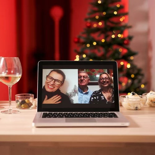 Χριστούγεννα 2020: Πώς να προστατέψουμε την ψυχική μας υγεία αυτές τις πρωτόγνωρες γιορτές