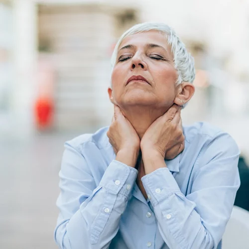 Υποθυρεοειδισμός και εμμηνόπαυση: Τα συμπτώματα και όσα πρέπει να γνωρίζεις