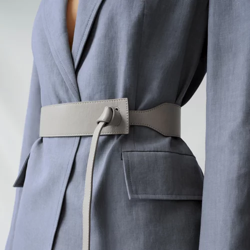 Η COS ανοίγει το πρώτο της κατάστημα στην Ελλάδα