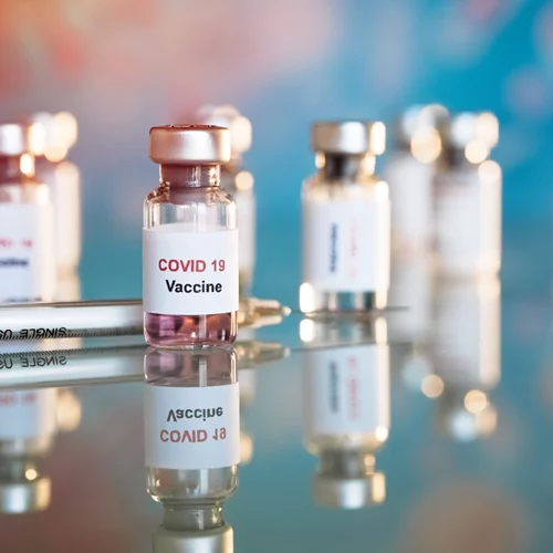 Εμβόλιο της Moderna: «Σκανάρουμε» τις αλλεργικές αντιδράσεις μετά την πρώτη δόση του εμβολιασμού